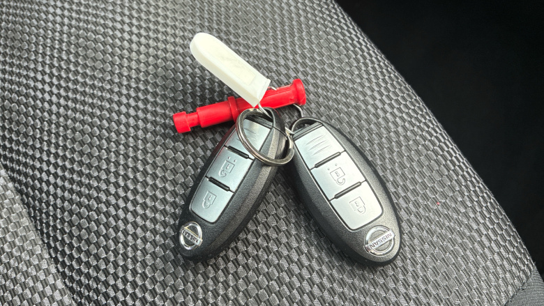 Nissan Qashqai 1.2 DiG-T N-Connecta 5dr Petrol Hatchback